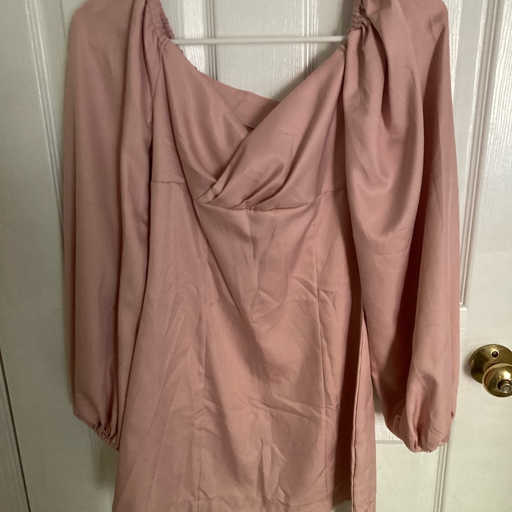 Elegant Pink Long Sleeve Dress